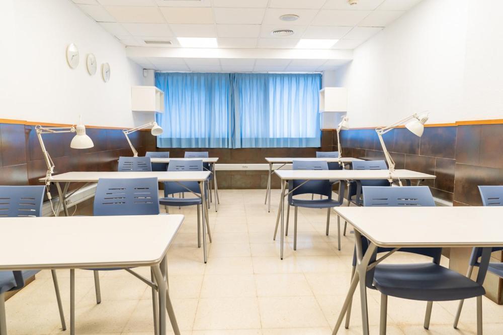 Albergue Inturjoven Sevilla Luaran gambar